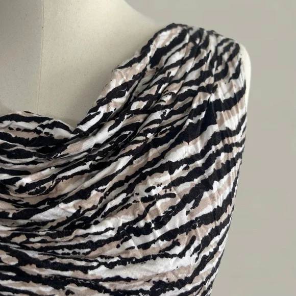 Calvin Klein Black and White Zebra Print Blouse - Picture 5 of 6